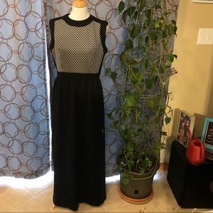 Retro Style Black White Crew Neck Sleeveless Dress